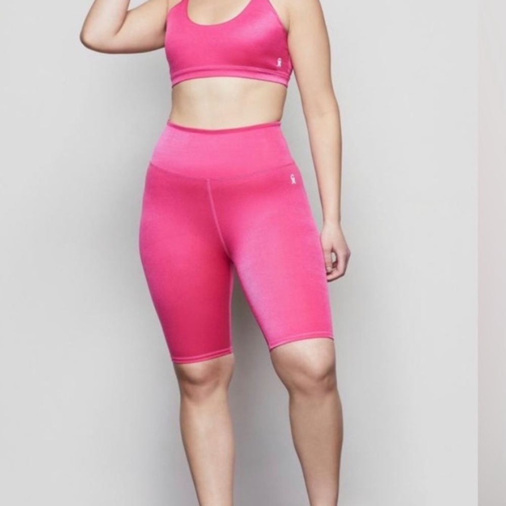 Good American Bright‎ Pink Bike Shorts Size 2